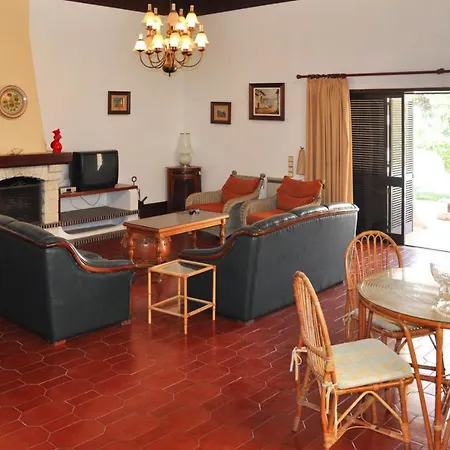 Casa de Férias Holiday - Alg01104b-f *